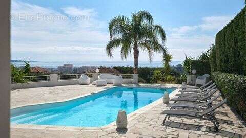Maison à ANTIBES