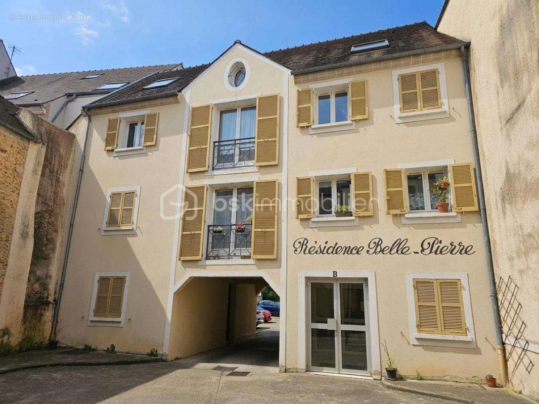 Appartement à ARPAJON
