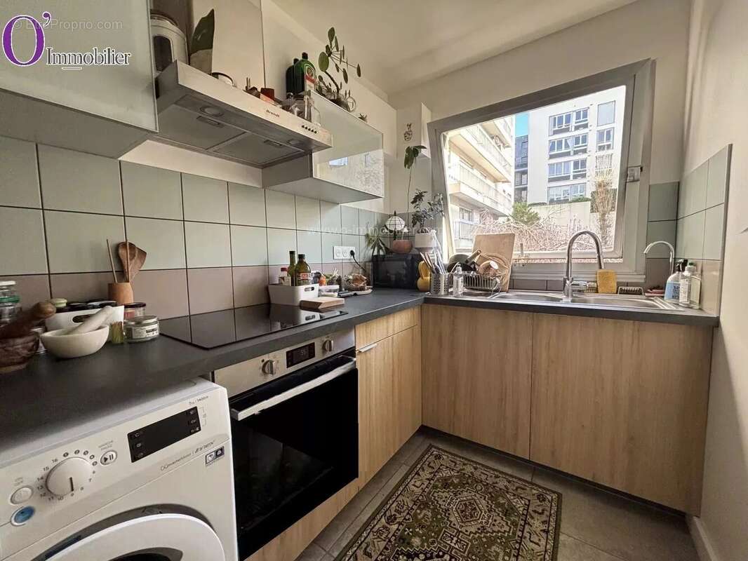 3 pièces, 74 m² traversant, très bon état, confortable, caves - photo 3