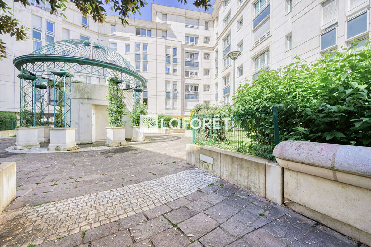 Appartement à SEVRES