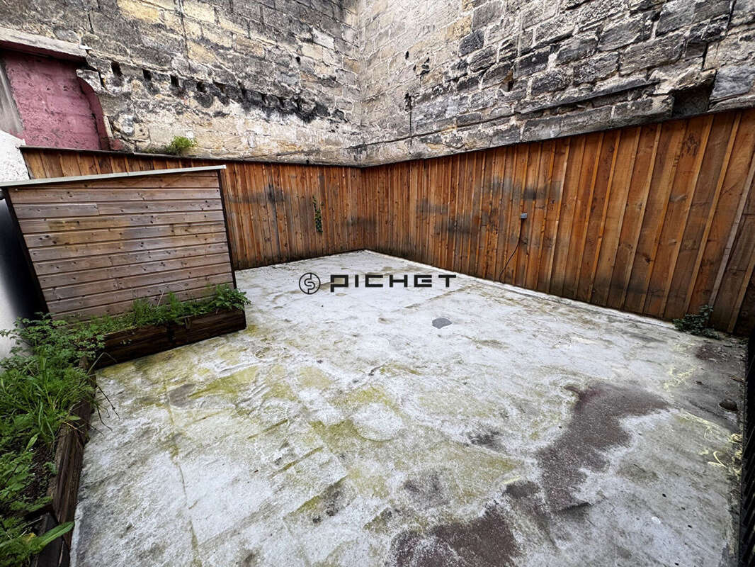 Appartement à BORDEAUX