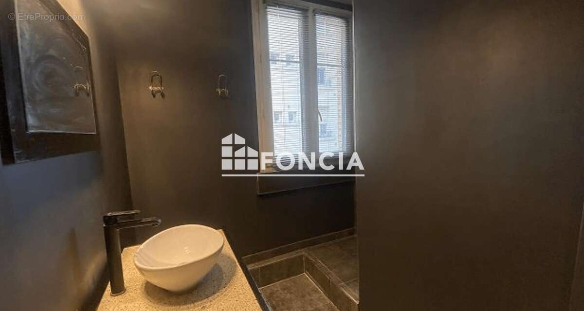 Appartement à MAISONS-ALFORT