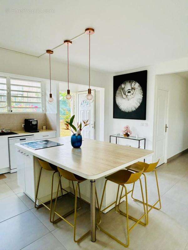 Maison à FORT-DE-FRANCE