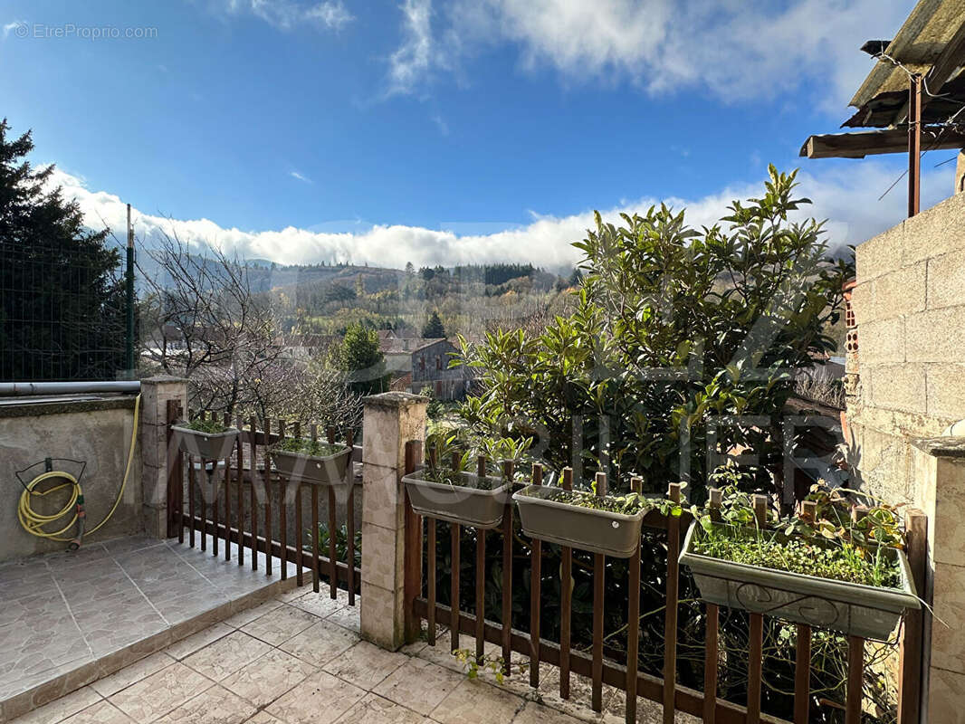 Maison à LABASTIDE-ROUAIROUX