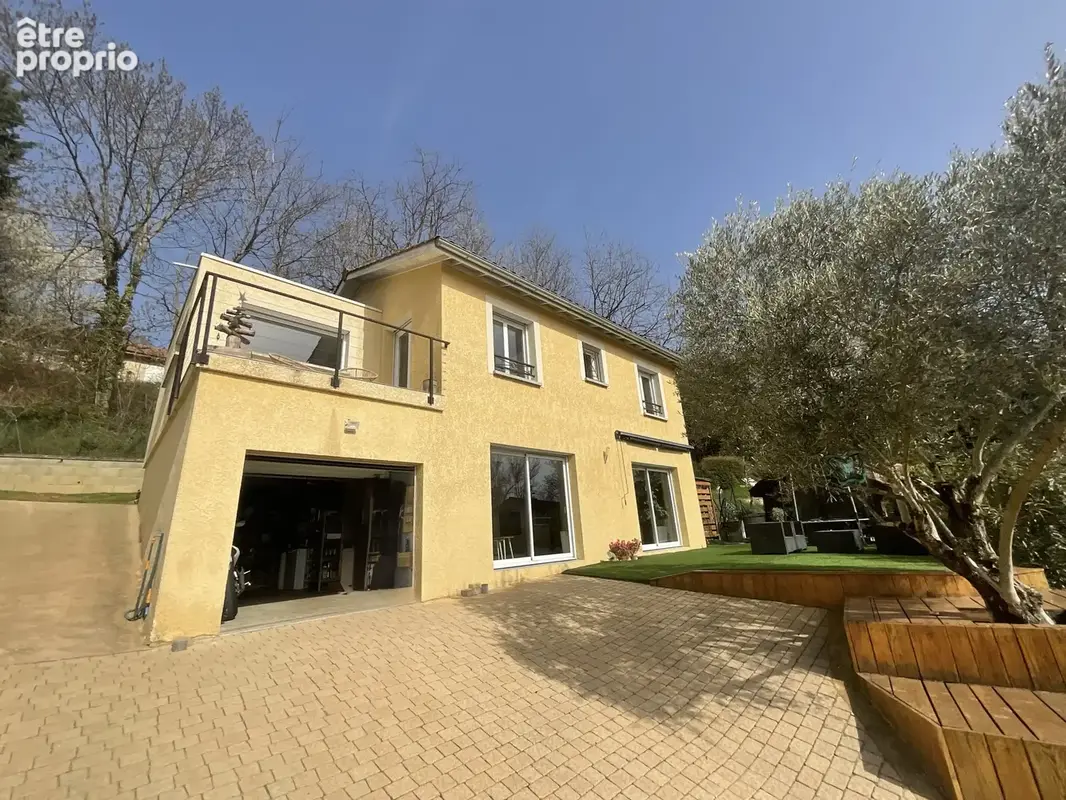 Maison à BOURGOIN-JALLIEU