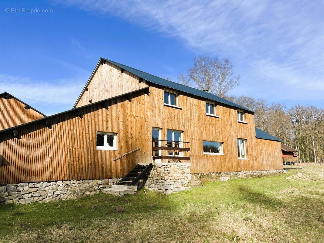 Maison à SAINT-PARDOUX-LA-CROISILLE