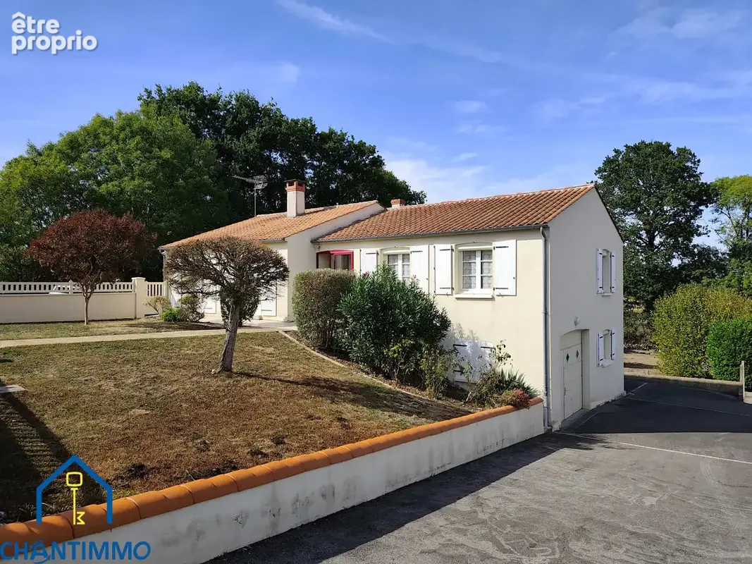 Pavillon avec sous-sol et terrain constructible   Chantonnay - photo 10