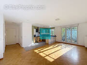 Appartement à LE PLESSIS-BOUCHARD