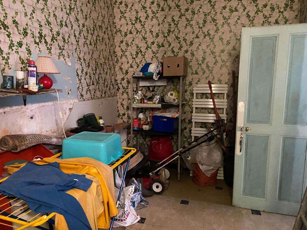 Maison à FONTGOMBAULT