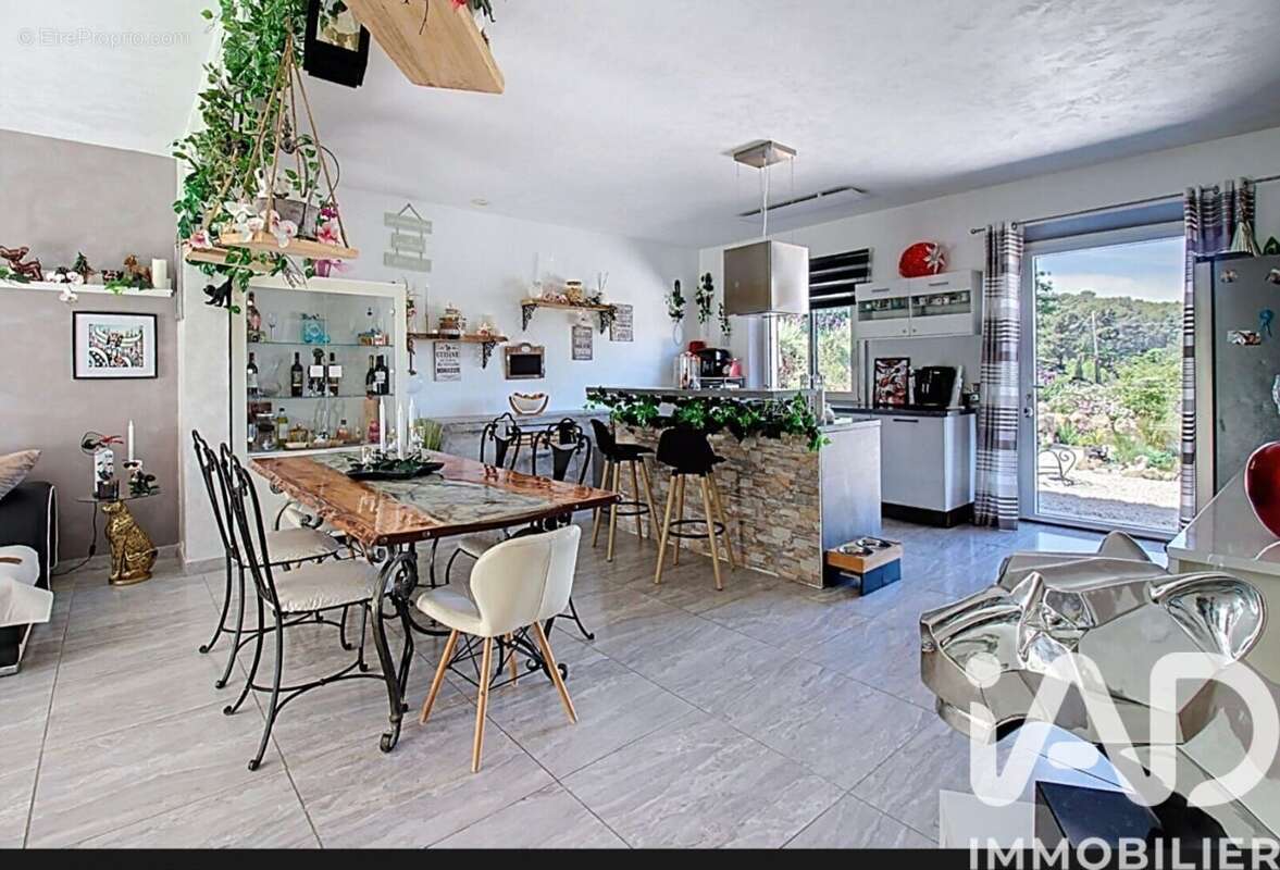 Photo 6 - Maison à TRANS-EN-PROVENCE