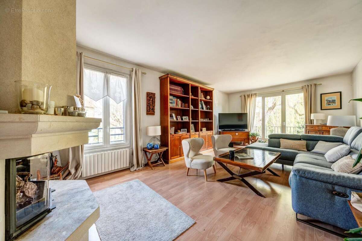 Photo 4 - Maison à HOUILLES