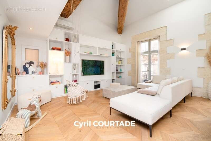 Montpellier, Dpt Hérault (34), Loft d'architecte en duplex de 120 m² - photo 2