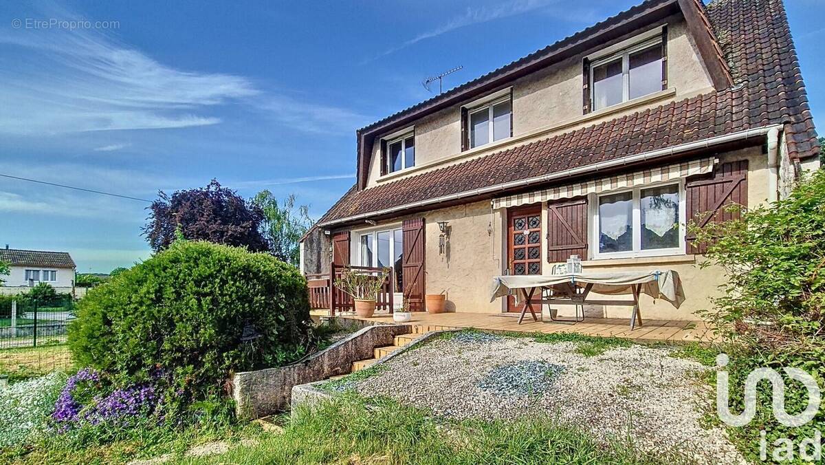 Photo 1 - Maison à BOURAY-SUR-JUINE