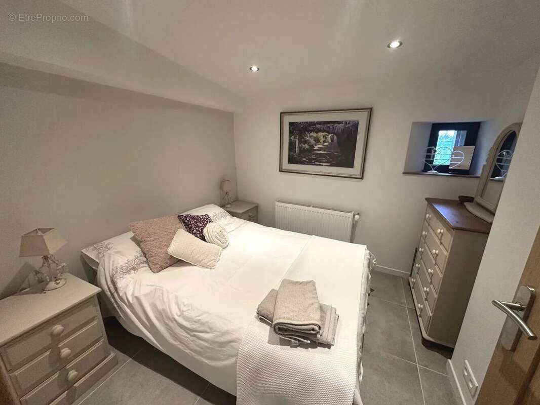 Jolie maison de 4/5 chambres avec accès au centre ville à pied - photo 14