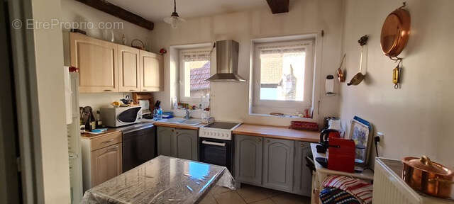 Maison à LA CLAYETTE