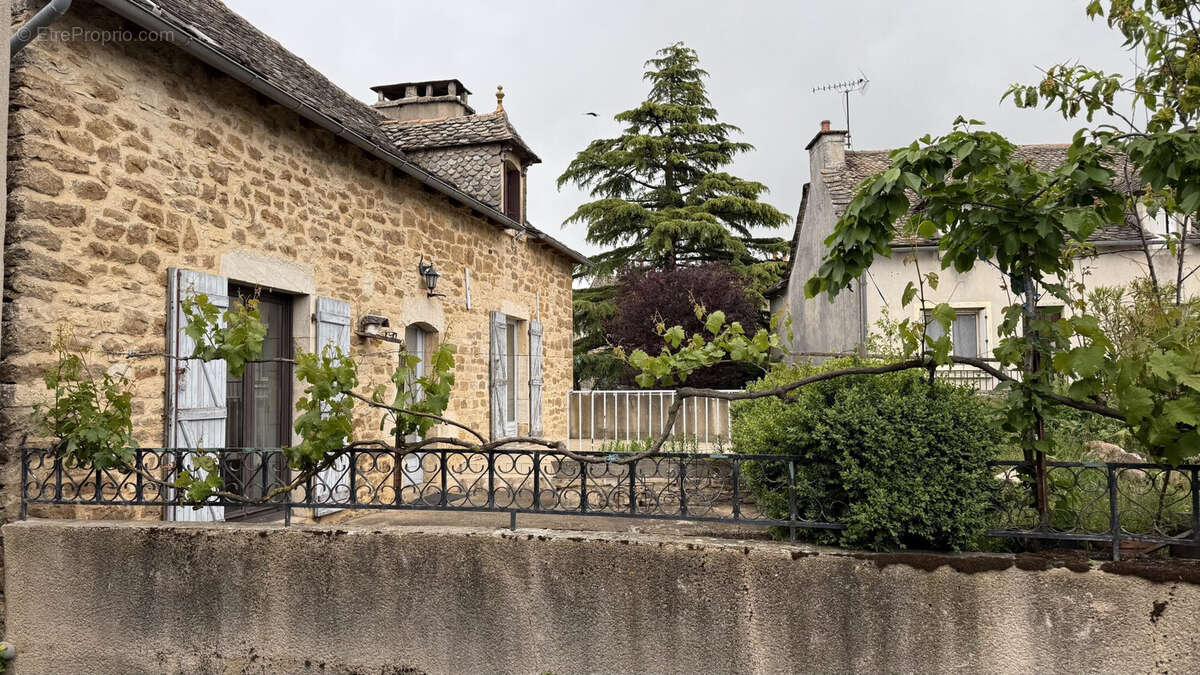Maison 108 m² à Onet-Le-Chateau  - photo 3