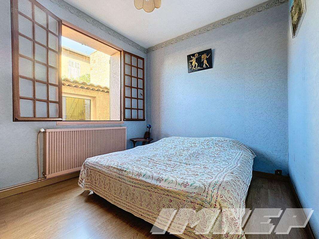 Maison à MARSEILLE-8E