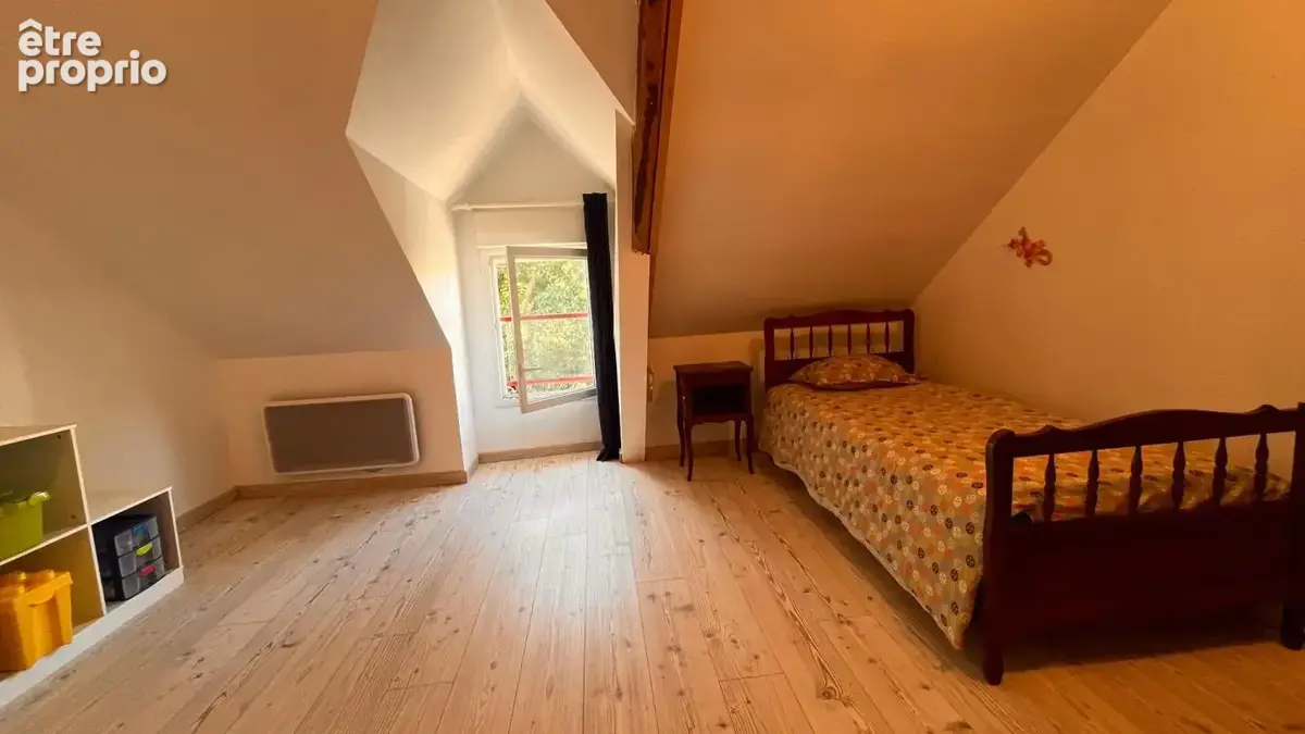 ST-ANDRÉ des EAUX - Maison d'environ 160 m² utiles - 4 chambres - photo 9