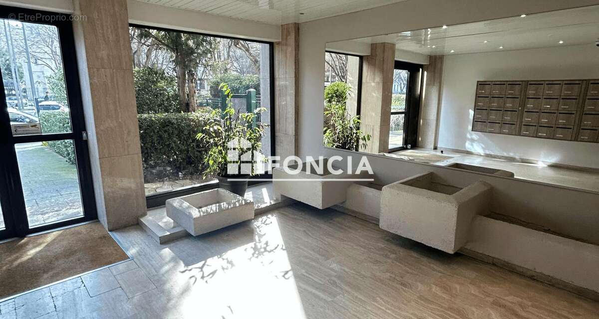 Appartement à MARSEILLE-8E