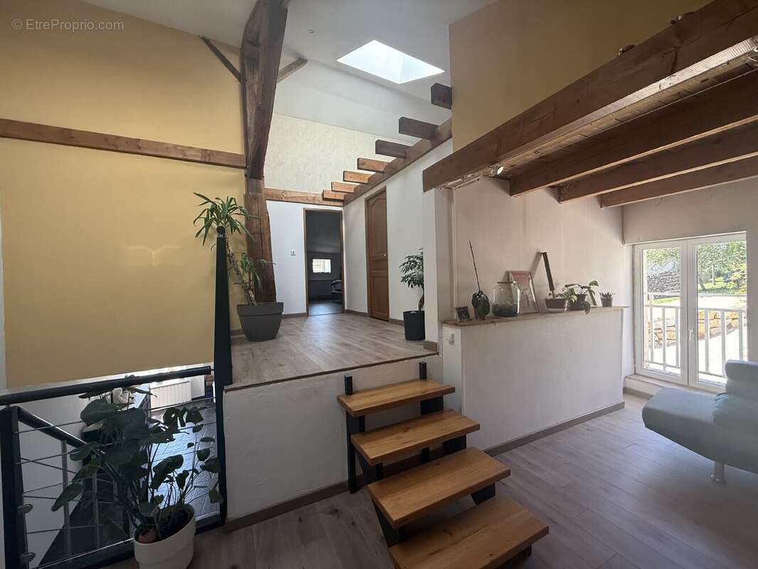 Maison 120 m² à Choloy-Menillot  - photo 2