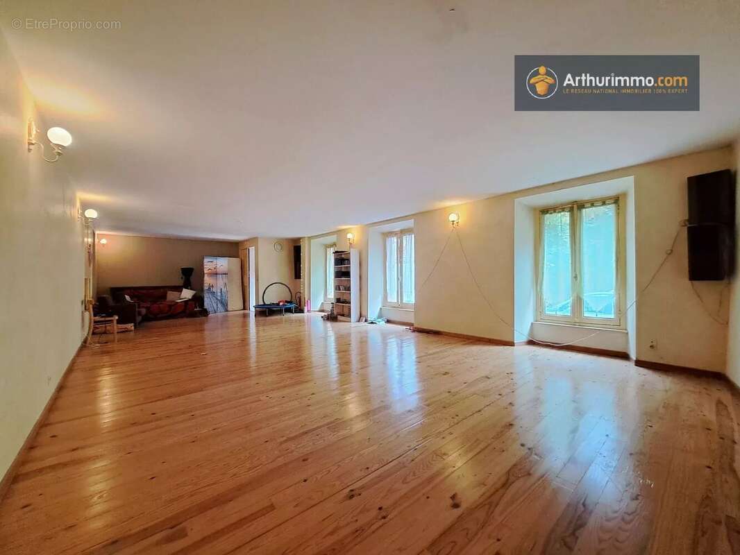 Appartement à CASTILLON-EN-COUSERANS