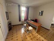 Appartement à ROGNONAS