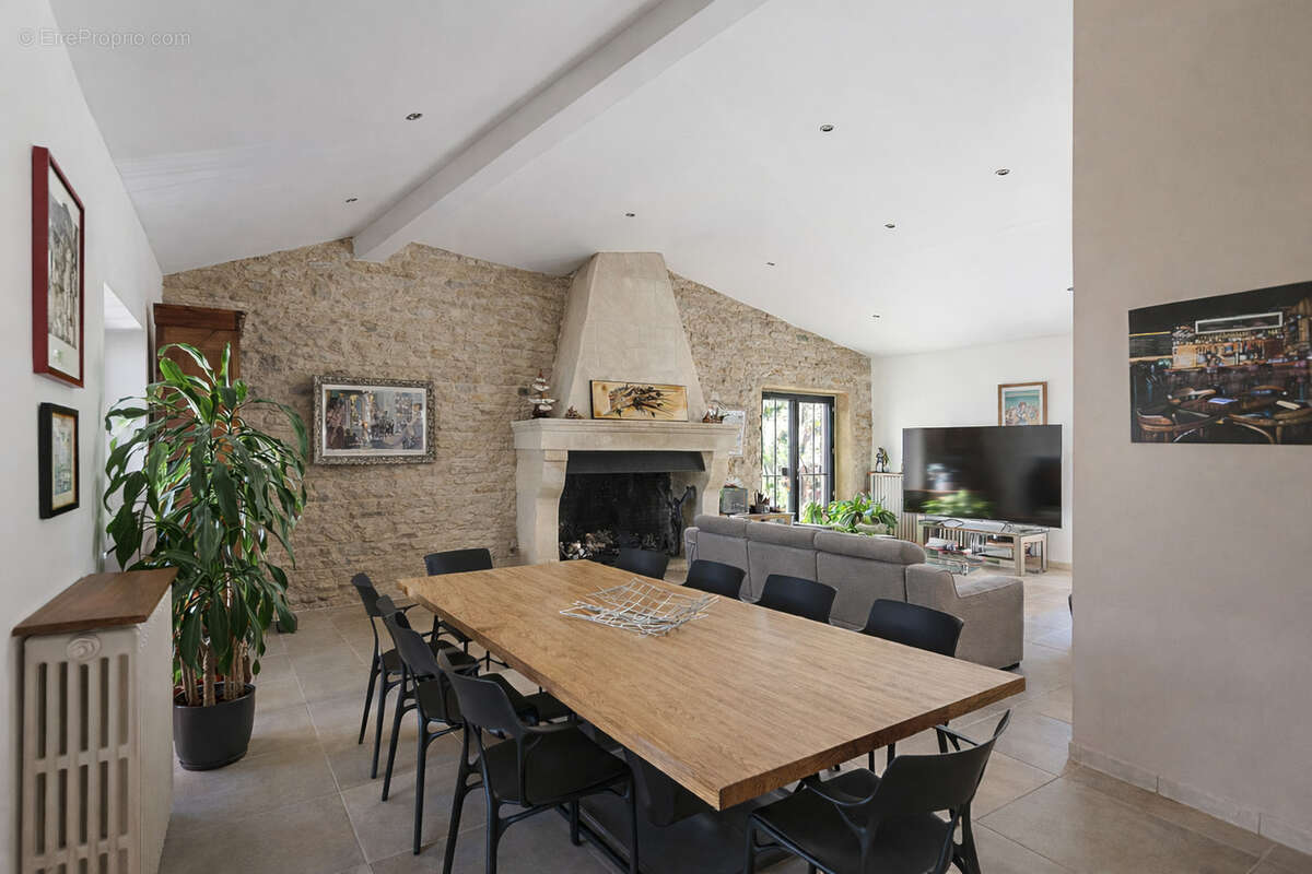 Maison à EYGALIERES