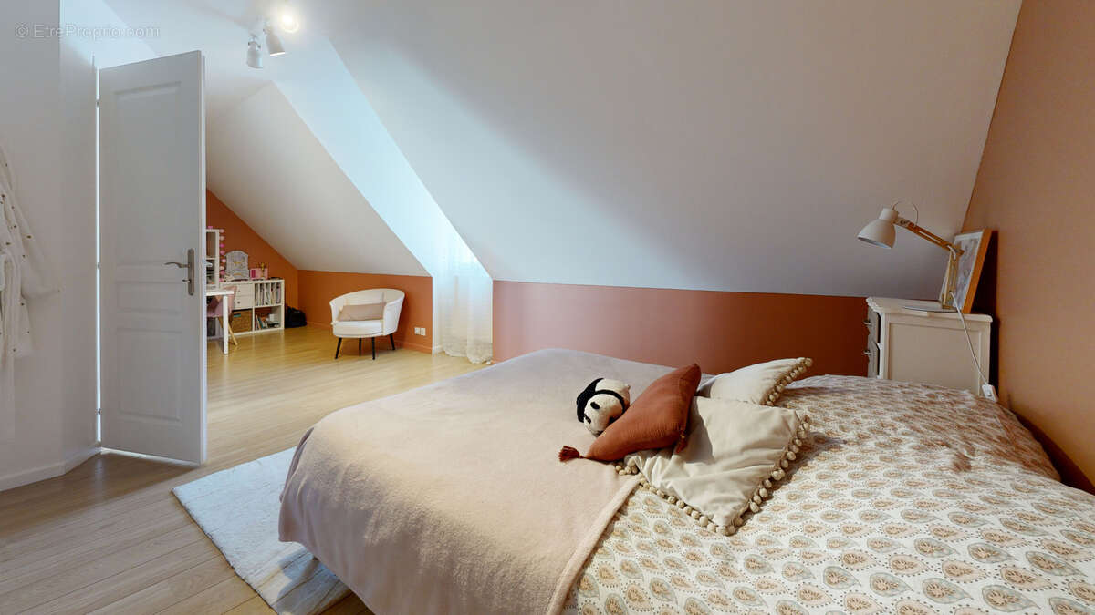 Maison à MONTFORT-L'AMAURY