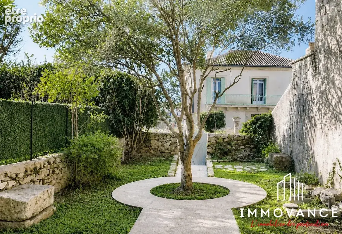 Maison 275 m² à Fabregues  - photo 3