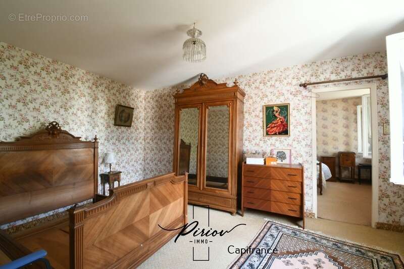 Maison de ville, vie de plain pied, 2 salles d'eau, 3 chambres - photo 6