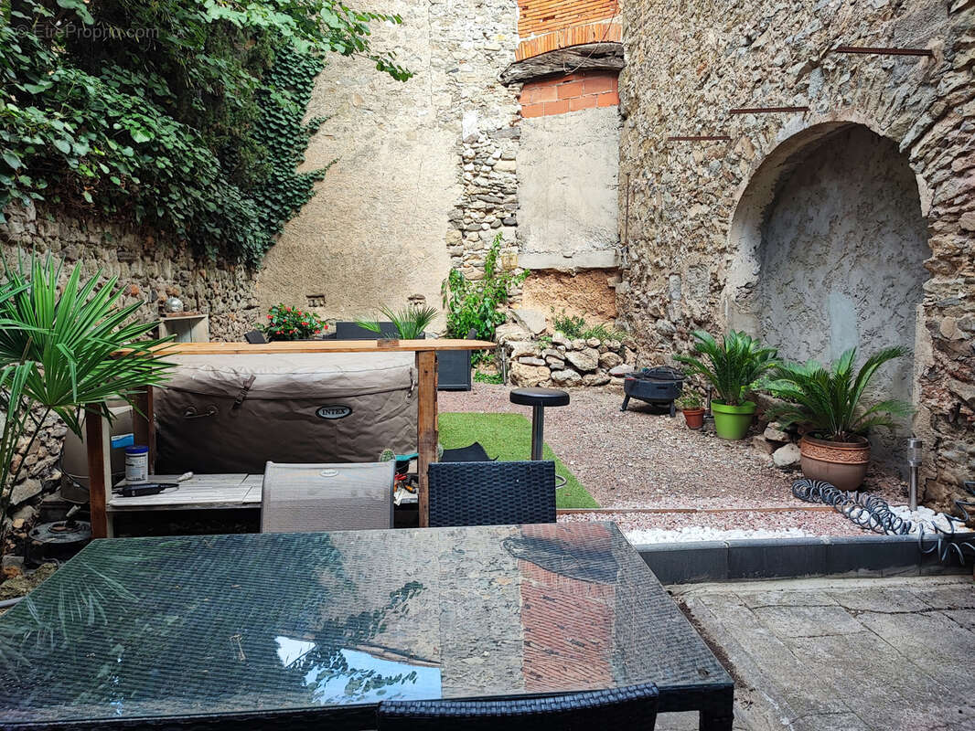 Maison à LA REDORTE