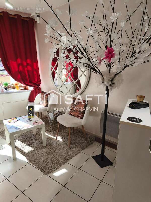 Commerce 61 m² à Lons-Le-Saunier  - photo 6