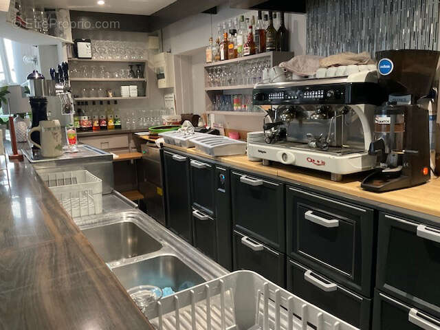 Commerce à MONTHUREUX-SUR-SAONE