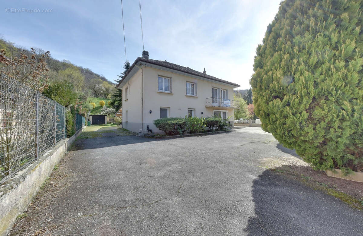 Maison à ECHIROLLES