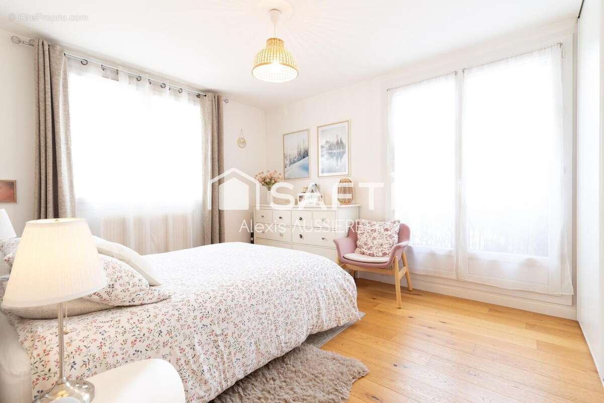 Photo 3 - Appartement à THORIGNY-SUR-MARNE