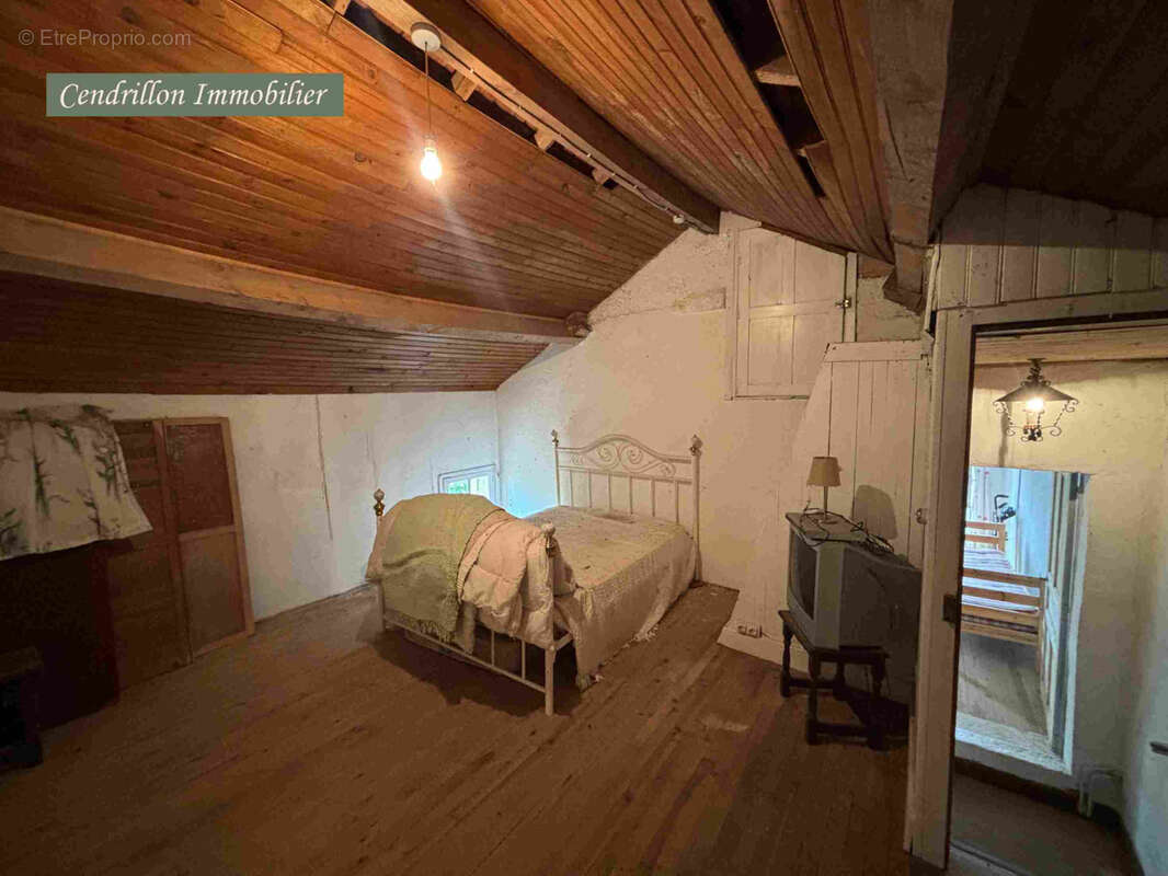 Projet rénovation ! Maison indépendante 70m2 habitables, en pierre avec terrain, près du Lac de Vassivière. - photo 23