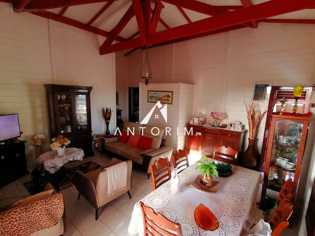 Maison à RIVIERE-SALEE