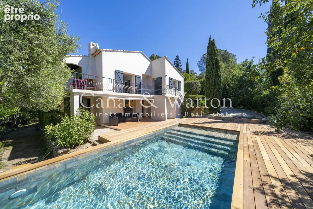 Domaine de barbigoua à la croix valmer: villa rénovée avec piscine - photo 2
