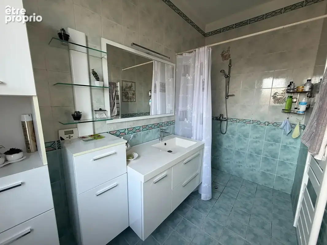 Le charme d'une maison familiale avec 147 m² et un bel extérieur - photo 11