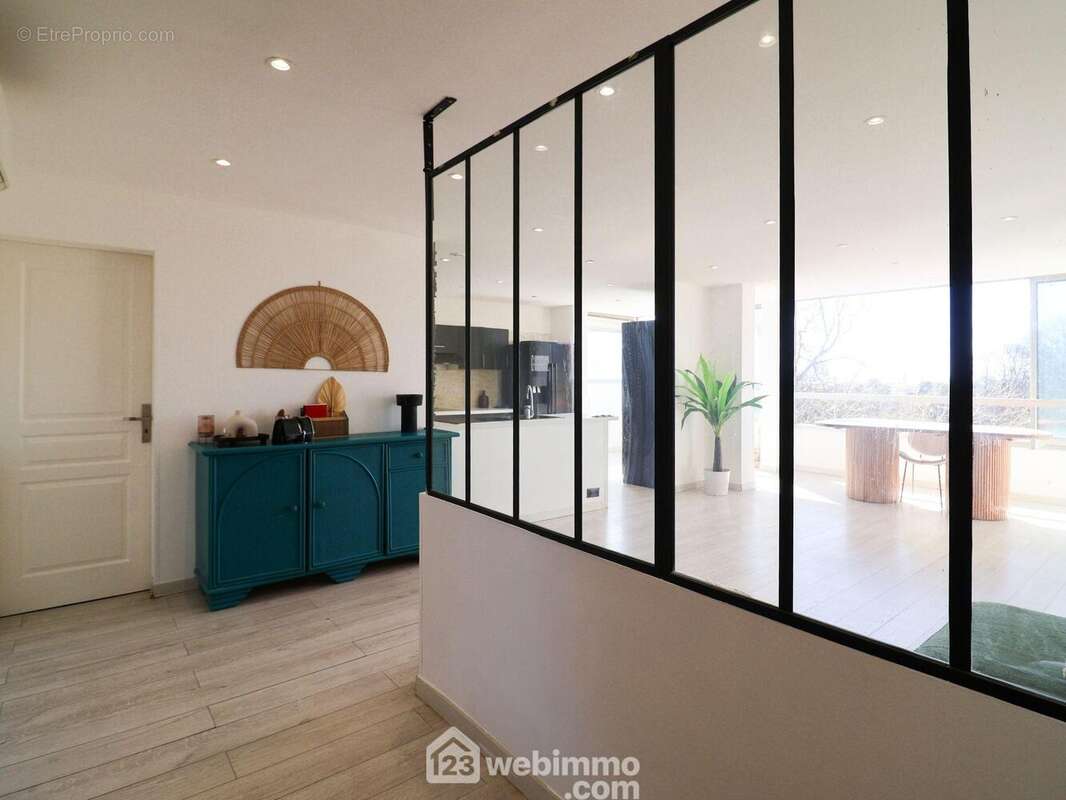 Appartement 93 m² à Marseille-9e  - photo 2