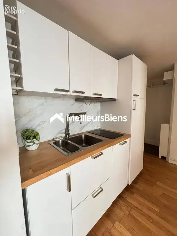 A VENDRE - Grand studio avec coin chambre - 25m2 - Paris 12 - Gare de Lyon - photo 3