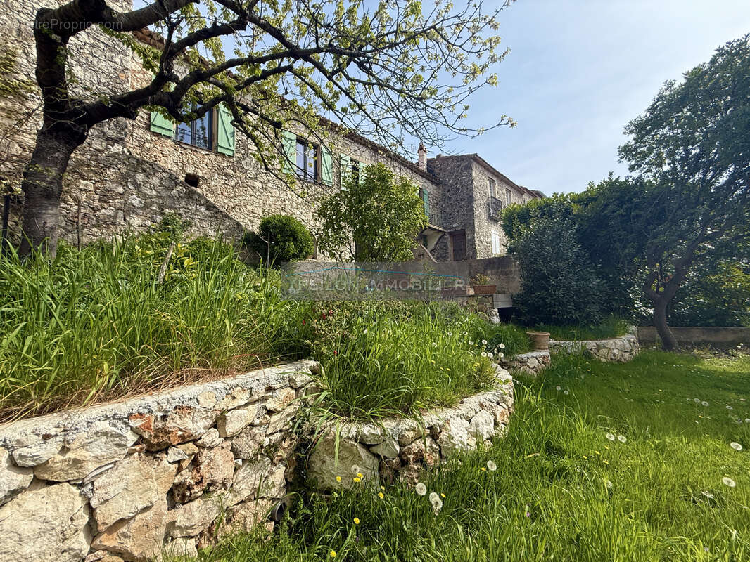 Maison à LA TURBIE