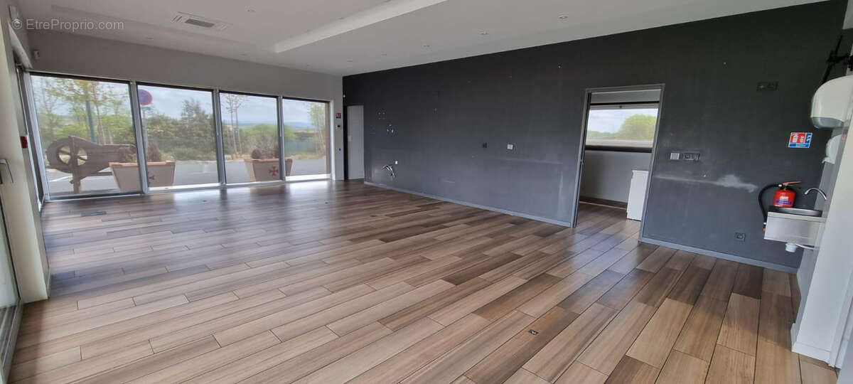 Ensemble immobilier d'exception - Logement type 4 + Activité commerciale - photo 9