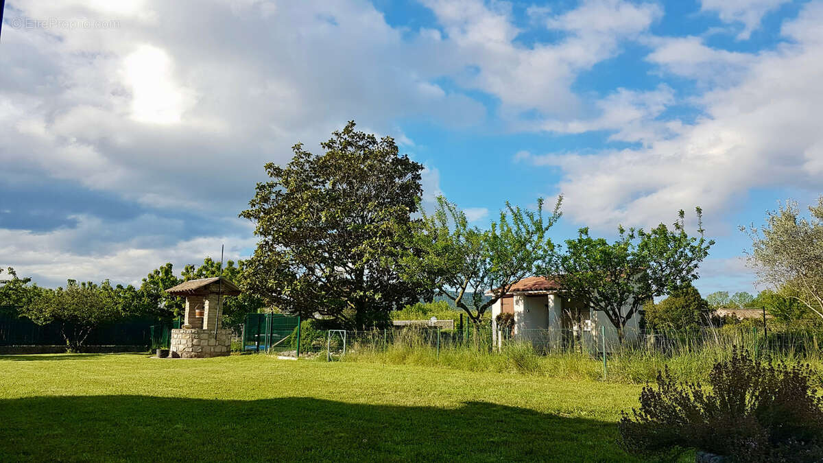 Maison à SAINT-MAURICE-SUR-EYGUES