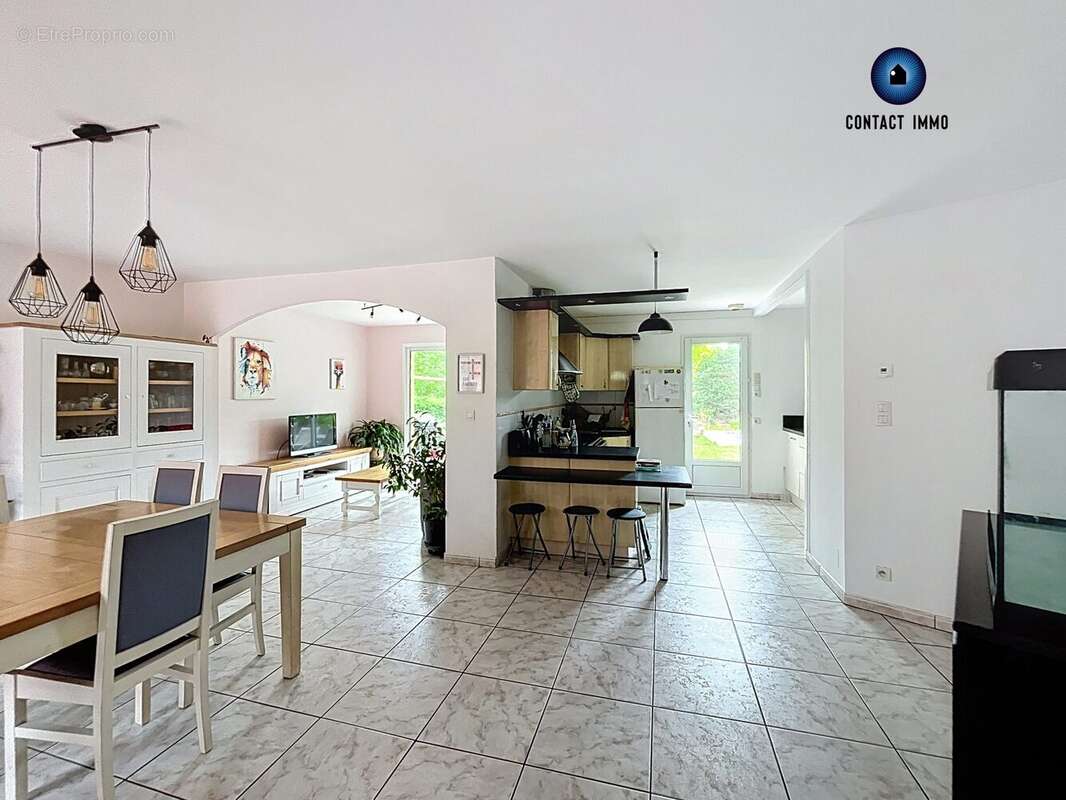 Maison à SAINT-VIANCE