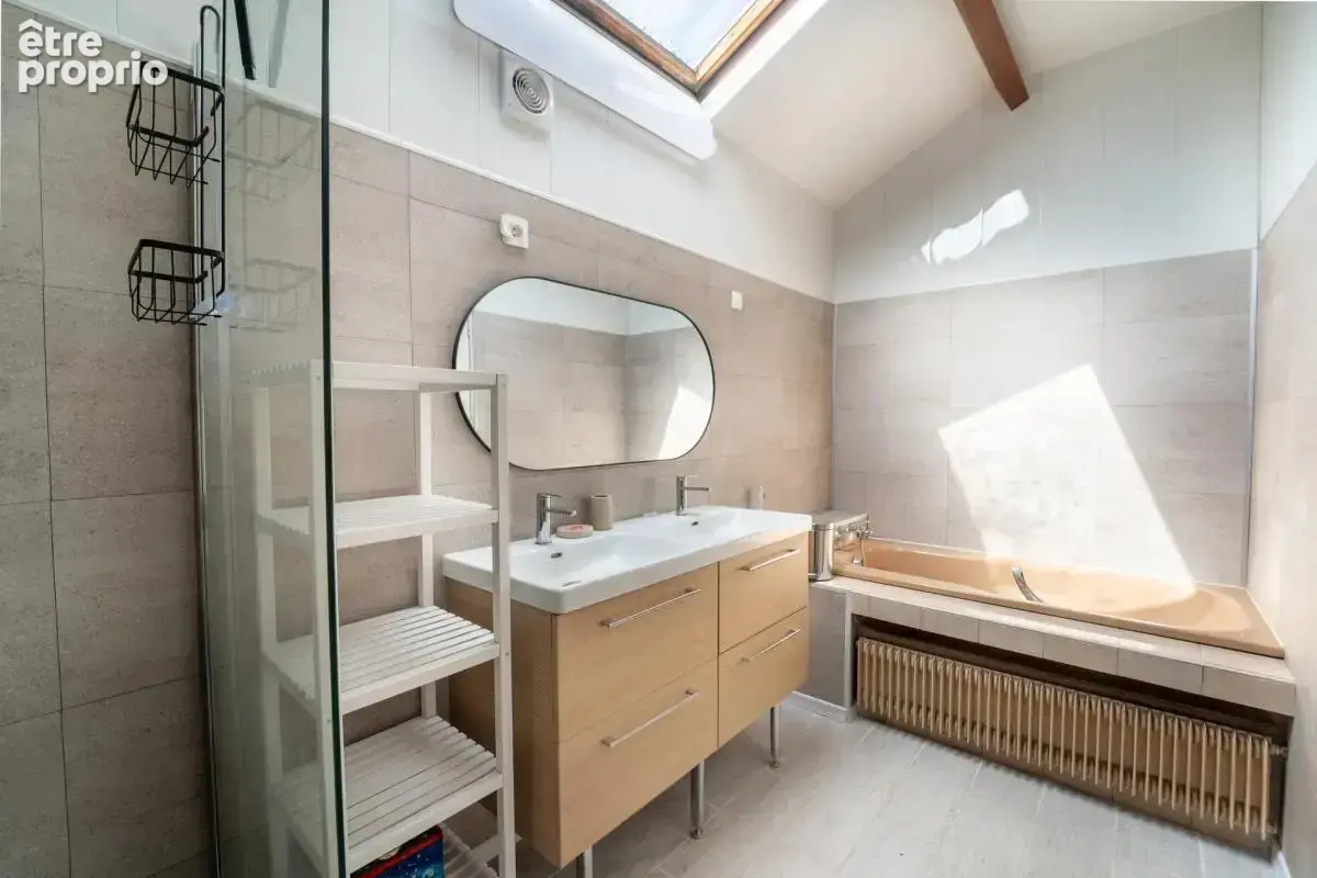Maison de 5 pièces de 118 m² à Petit-Couronne - photo 8