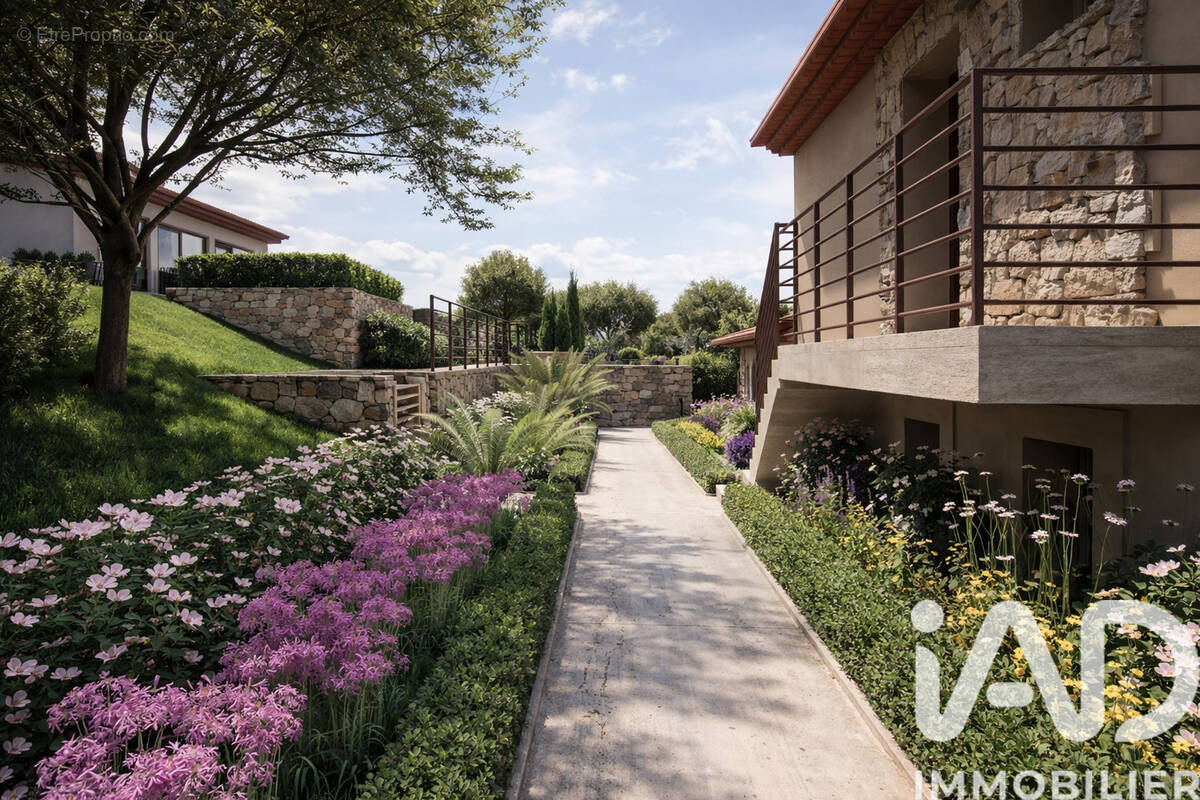 Photo 1 - Appartement à GRIMAUD