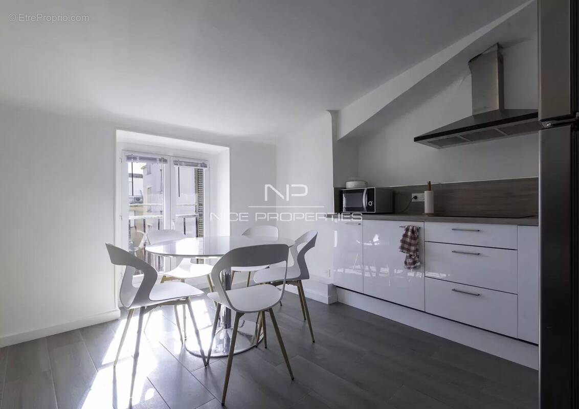 Appartement à NICE