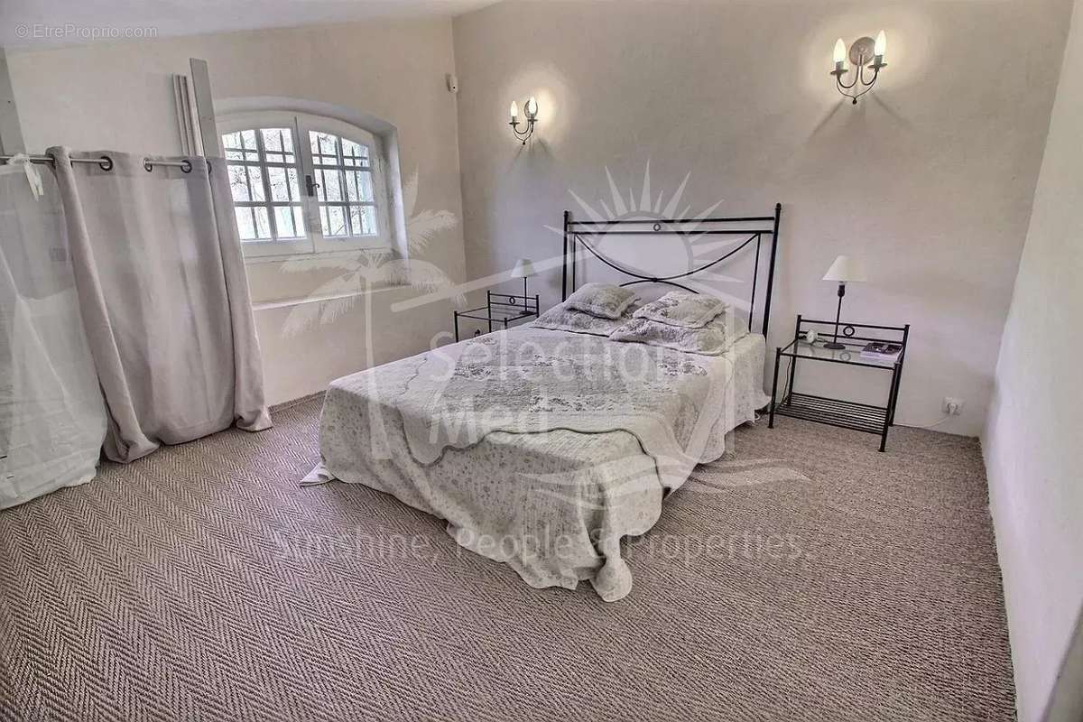 Maison à LE BAR-SUR-LOUP