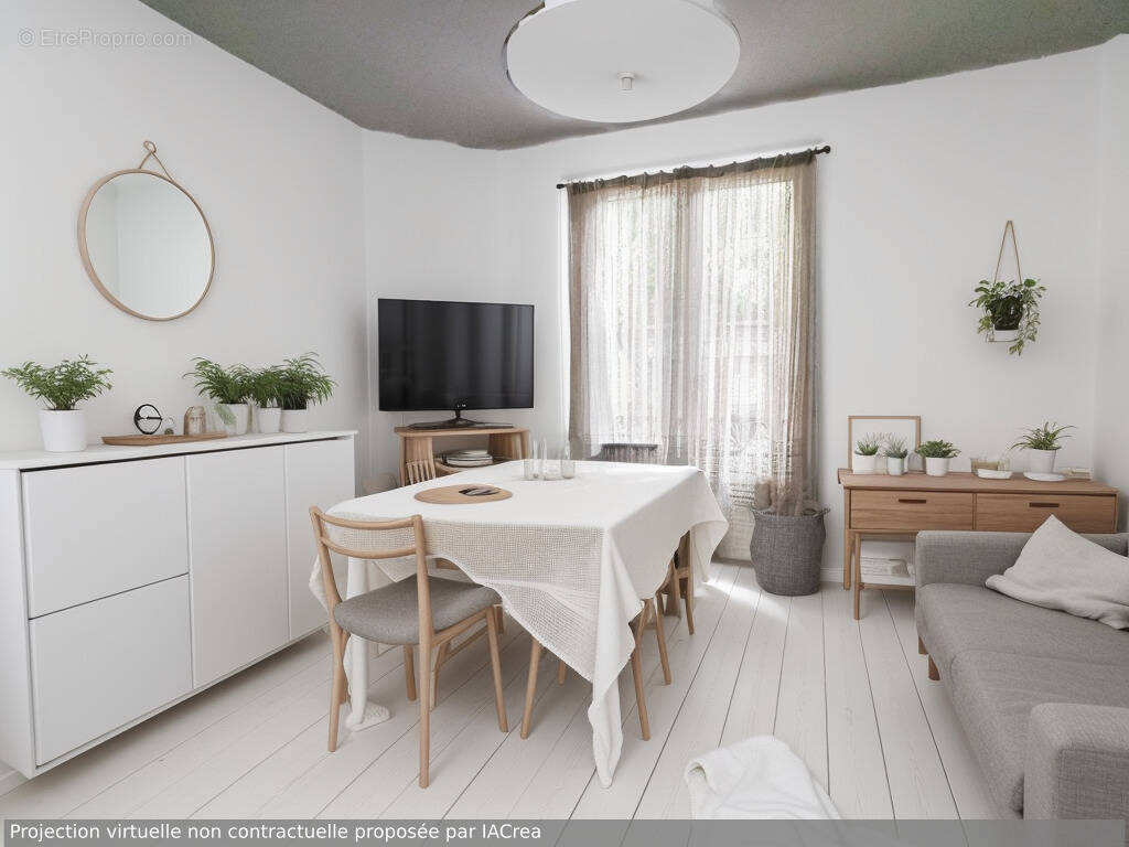 Maison à SAINT-MAUR-DES-FOSSES